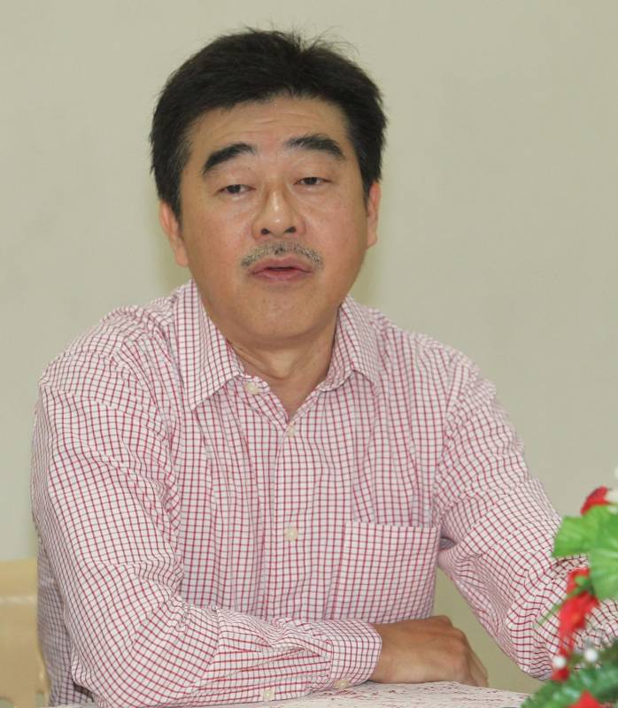 叶啸表示表演嘉宾愿为华教献一份心力，都不计酬劳就答应演出。