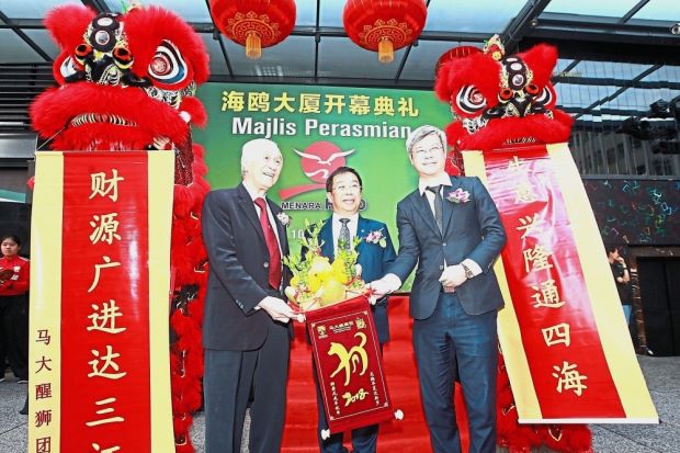 The opening ceremony of Hai-O was launched by Kok Wai (centre) with Kai Hee (left) and Keng Kang.
